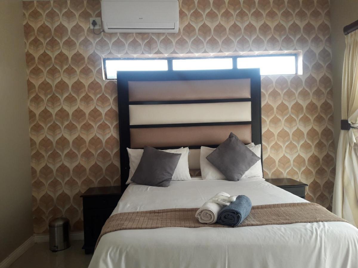 Vakhusi Guesthouse Malamulele Екстер'єр фото